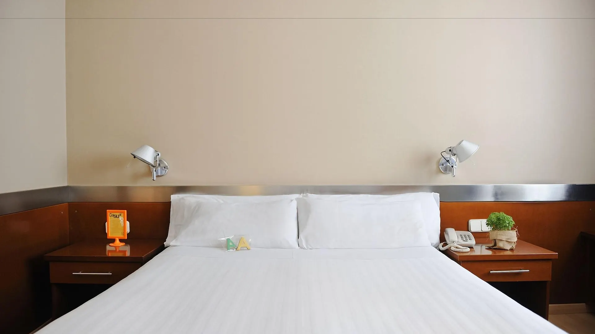 Tres Torres Atiram Hotel Βαρκελώνη 3*,