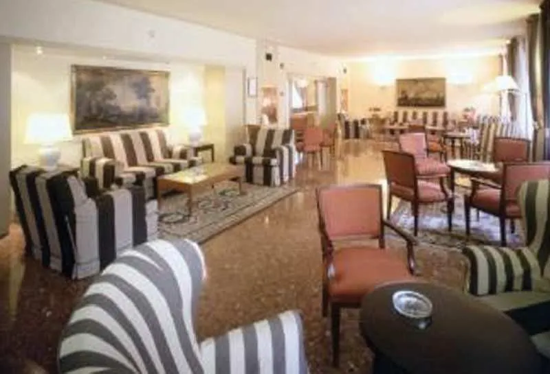 Tres Torres Atiram Hotel Barcelona