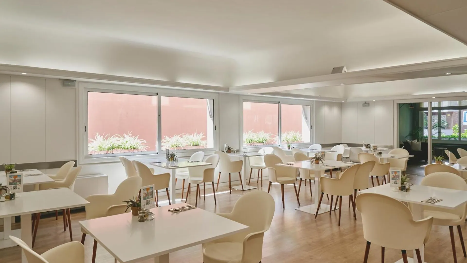 Tres Torres Atiram Hotel Barcelona